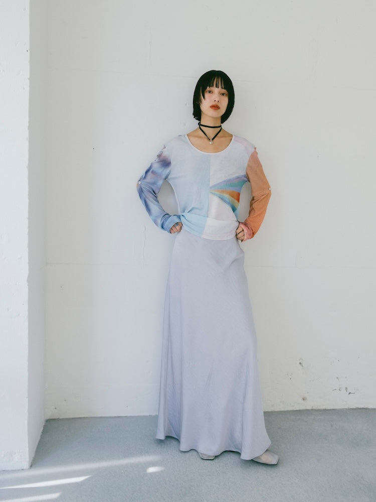 モデル身長：166cm / カラー：LightBlue / モデル着用：Mサイズ