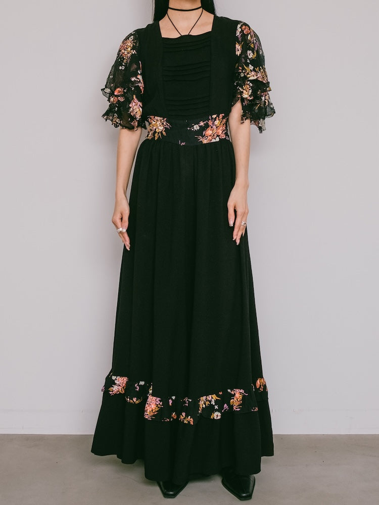 70s Frill Sleeves Black Dress
