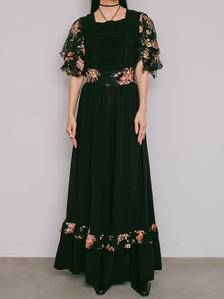 70s Frill Sleeves Black Dress