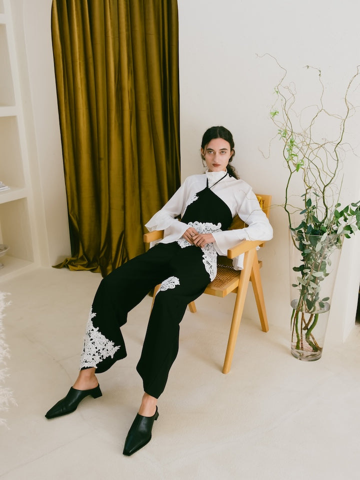 カラー：Black / サイズ：S, M, L