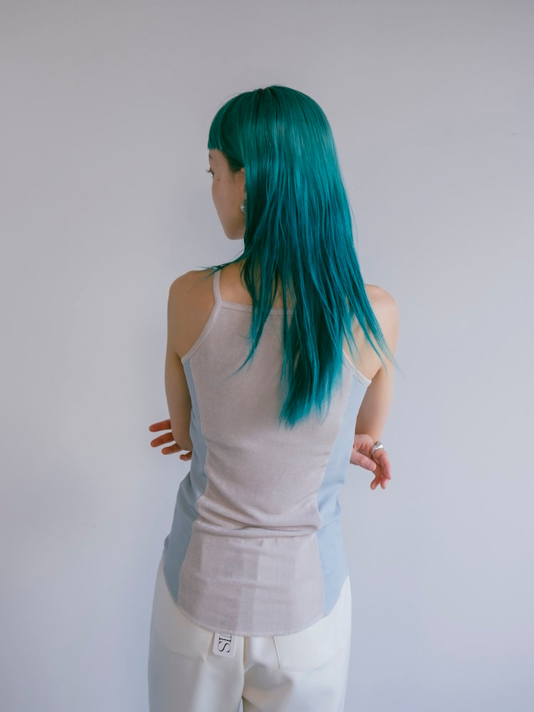 モデル身長：167cm / カラー：Greige