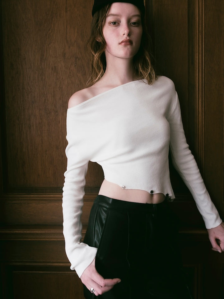 モデル身長：175cm / カラー：White