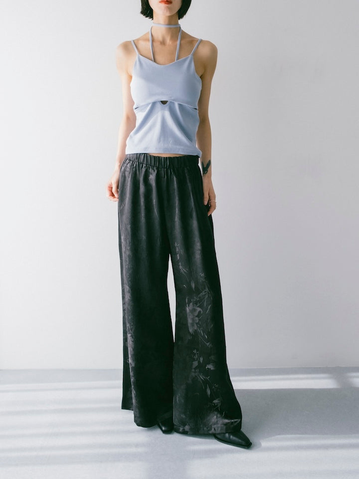 モデル身長：166cm / カラー：Black