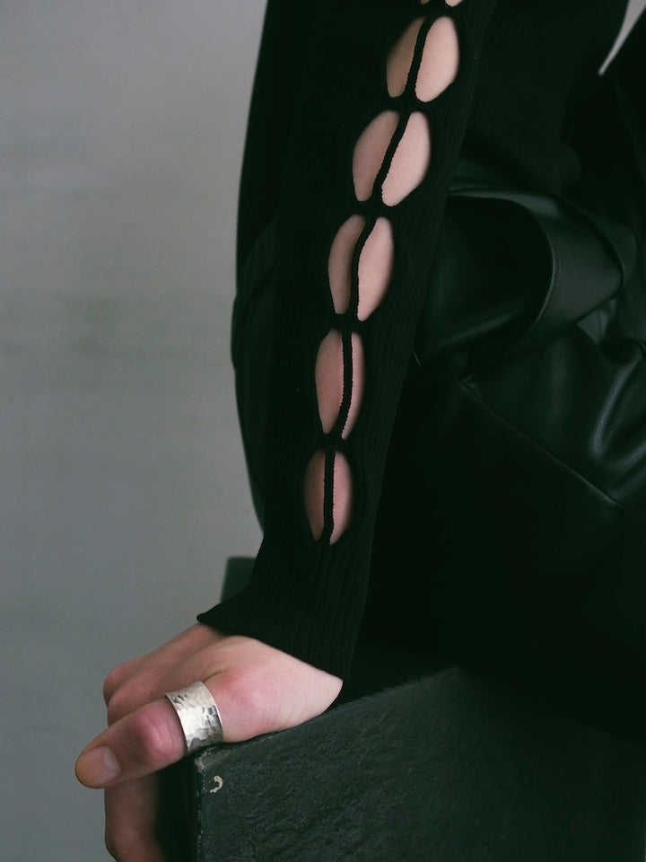 モデル身長：175cm / カラー：Black