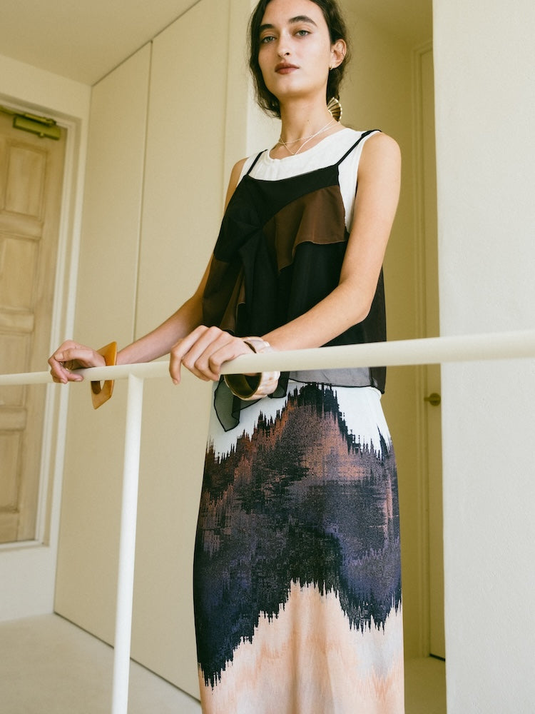 モデル身長：175cm / カラー：Brown