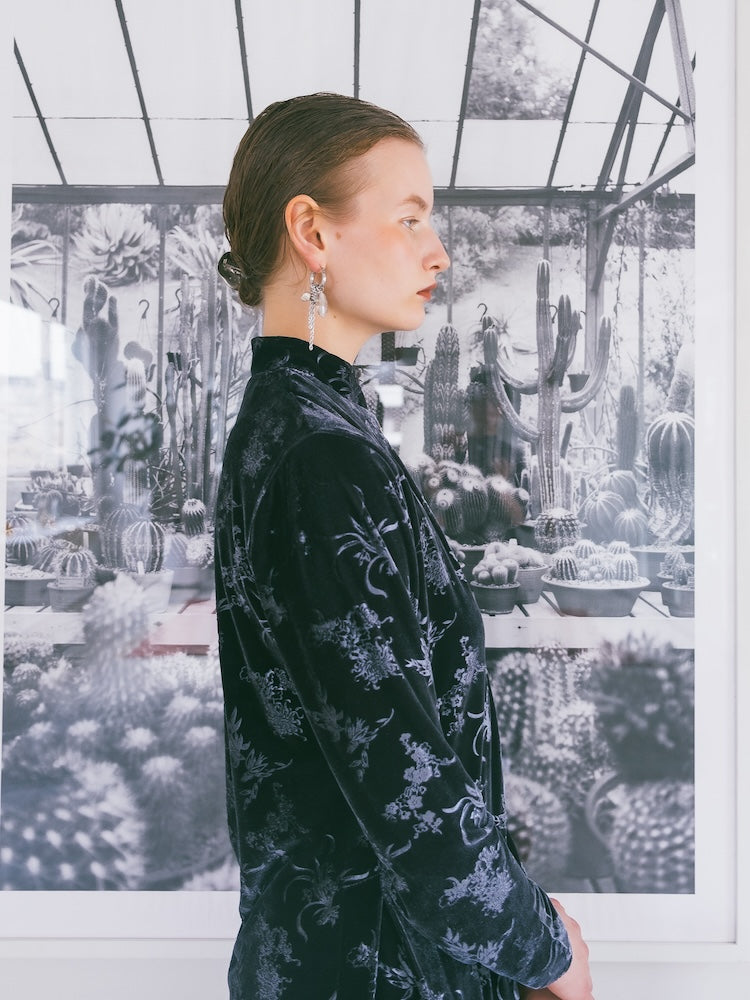 Velour China Hook Shirt｜チャイナボタンのベロアシャツ – MARTE