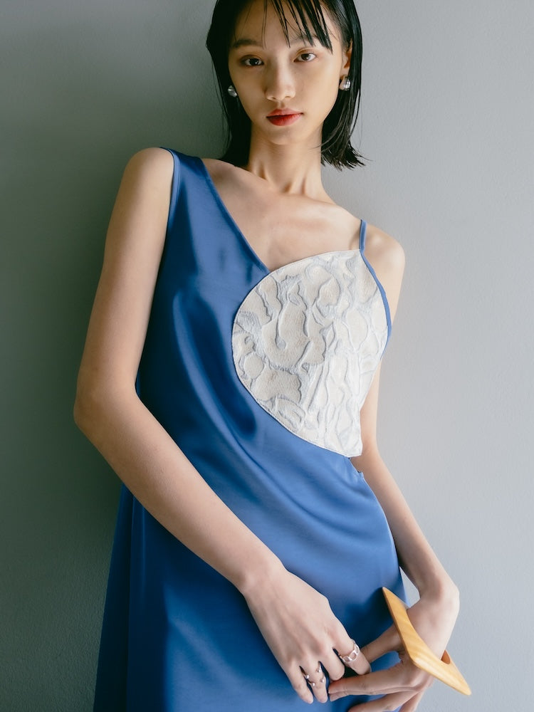 Curve Asymmetry Dress｜カーブアシンメトリードレス – MARTE