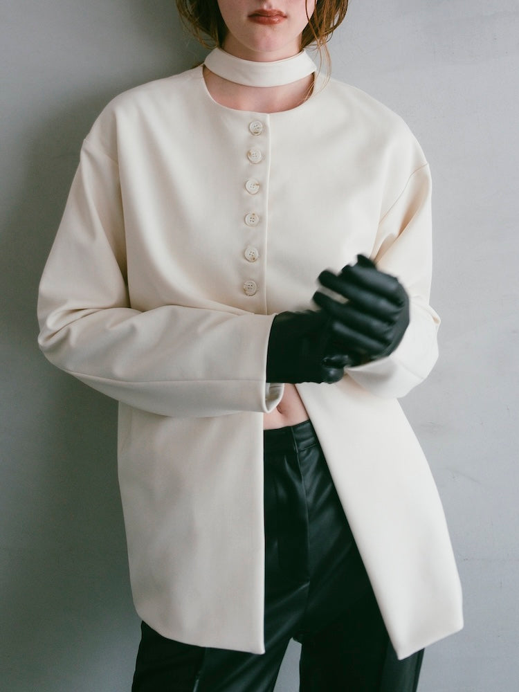 モデル身長：175cm / カラー：Ivory