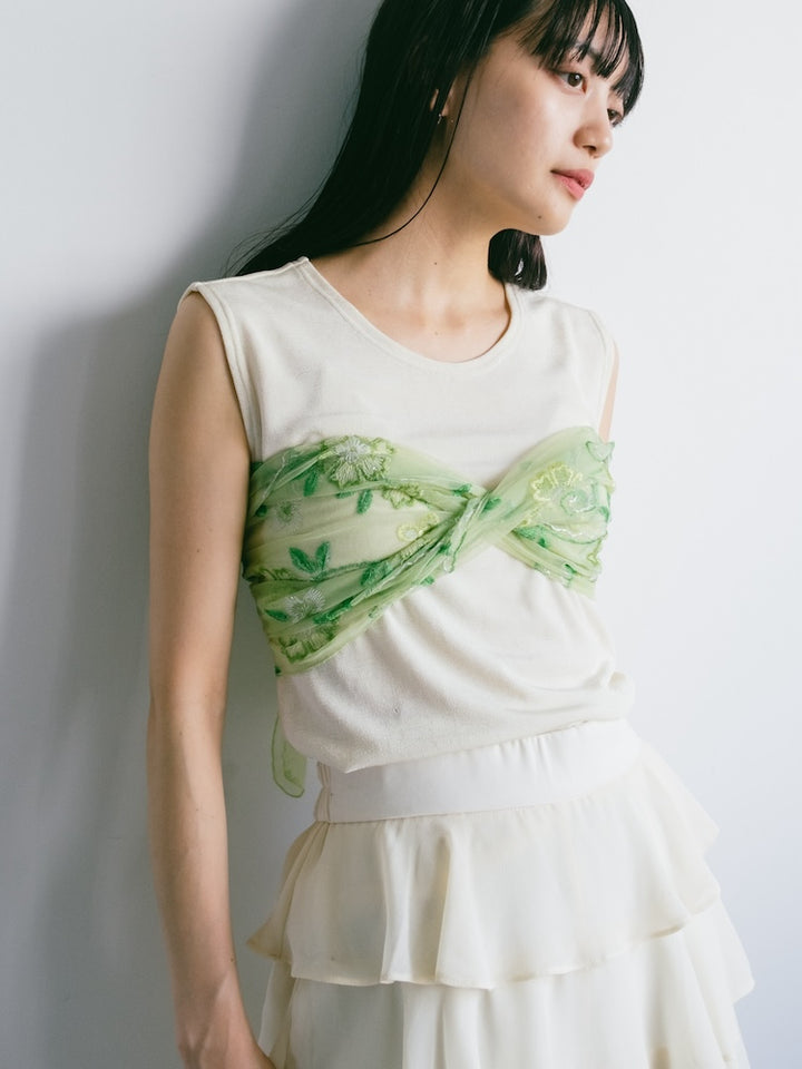 Vintage Scarf / Embroidery Flower