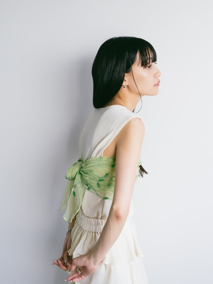 Vintage Scarf / Embroidery Flower