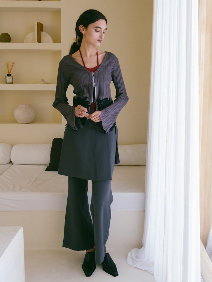 モデル身長：175cm / カラー：Gray