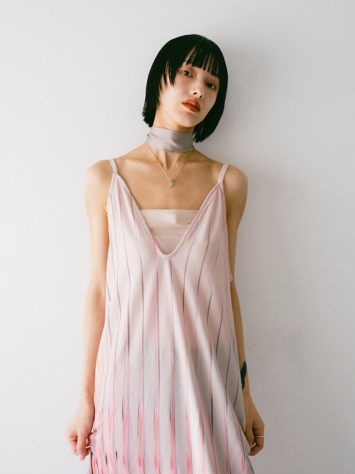 モデル身長：166cm / カラー：Beige