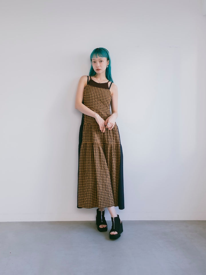 モデル身長：167cm / カラー：Orange