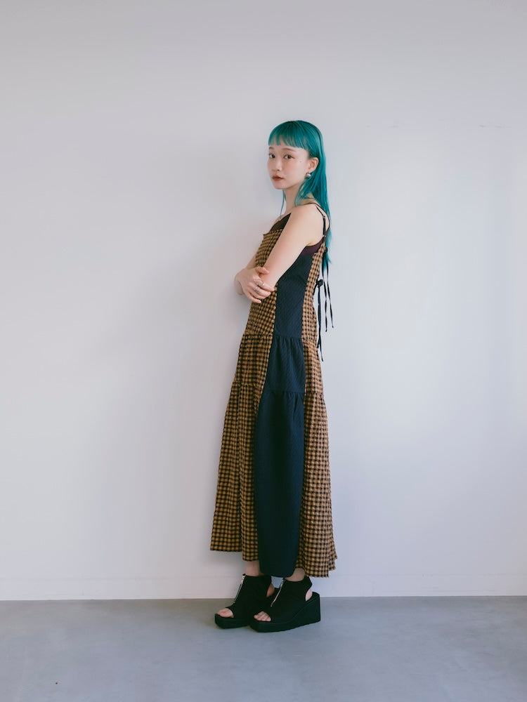 モデル身長：167cm / カラー：Orange