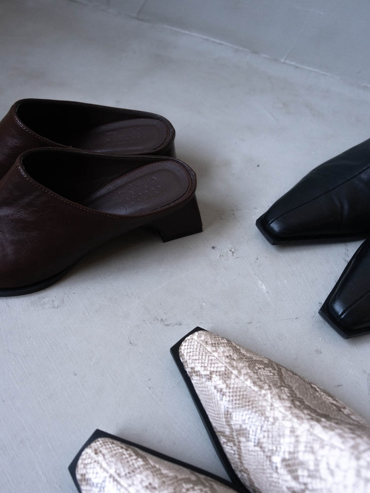 【26ss_EXB】Pointed Toe Mules