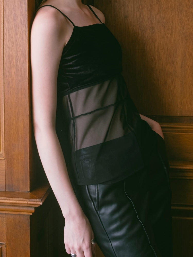 モデル身長：175cm / カラー：Black