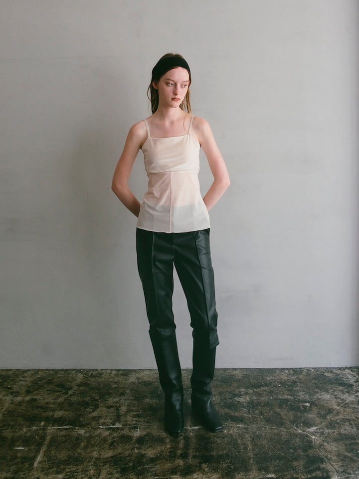 モデル身長：175cm / カラー：Ivory