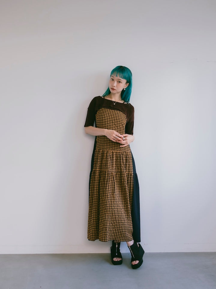 モデル身長：167cm / カラー：Orange