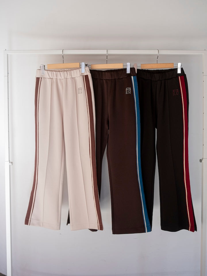 【2月25日(水) 12:00販売開始】Line Track Pants