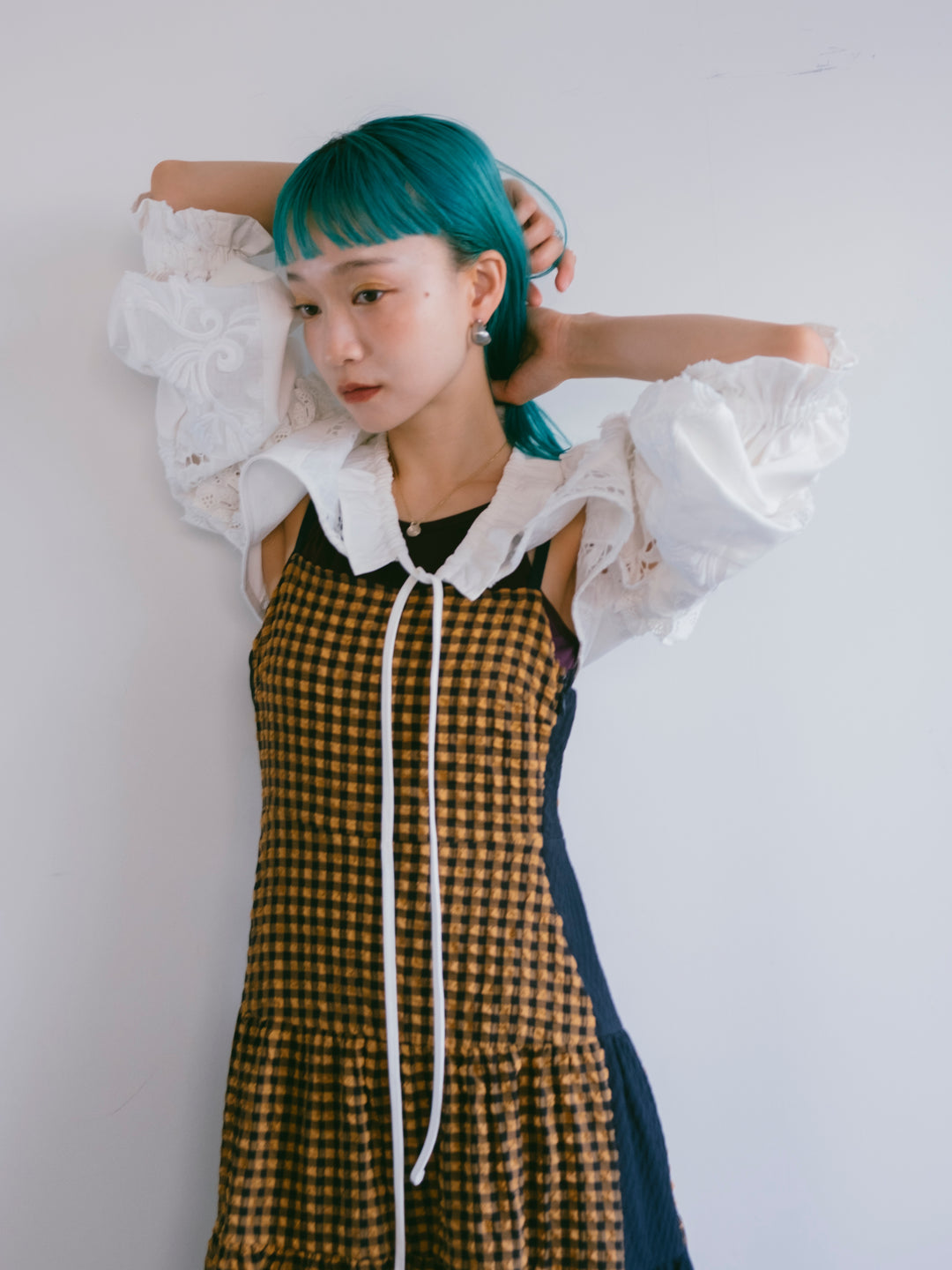 モデル身長：167cm / カラー：White