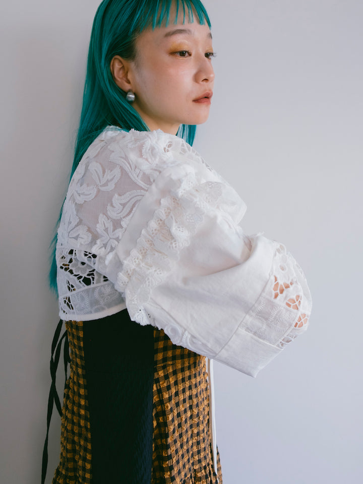 モデル身長：167cm / カラー：White