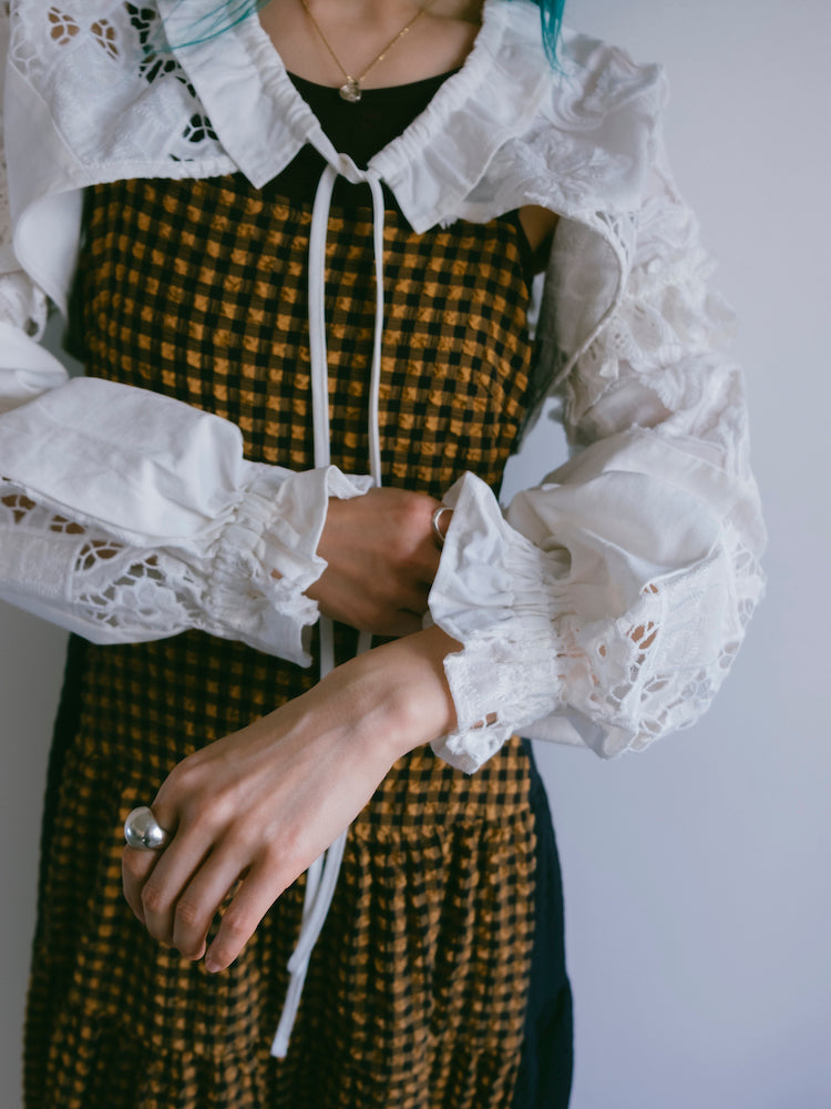 モデル身長：167cm / カラー：White