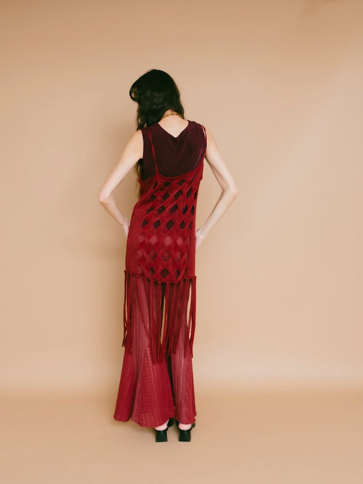モデル身長：173cm / カラー：Bordeaux