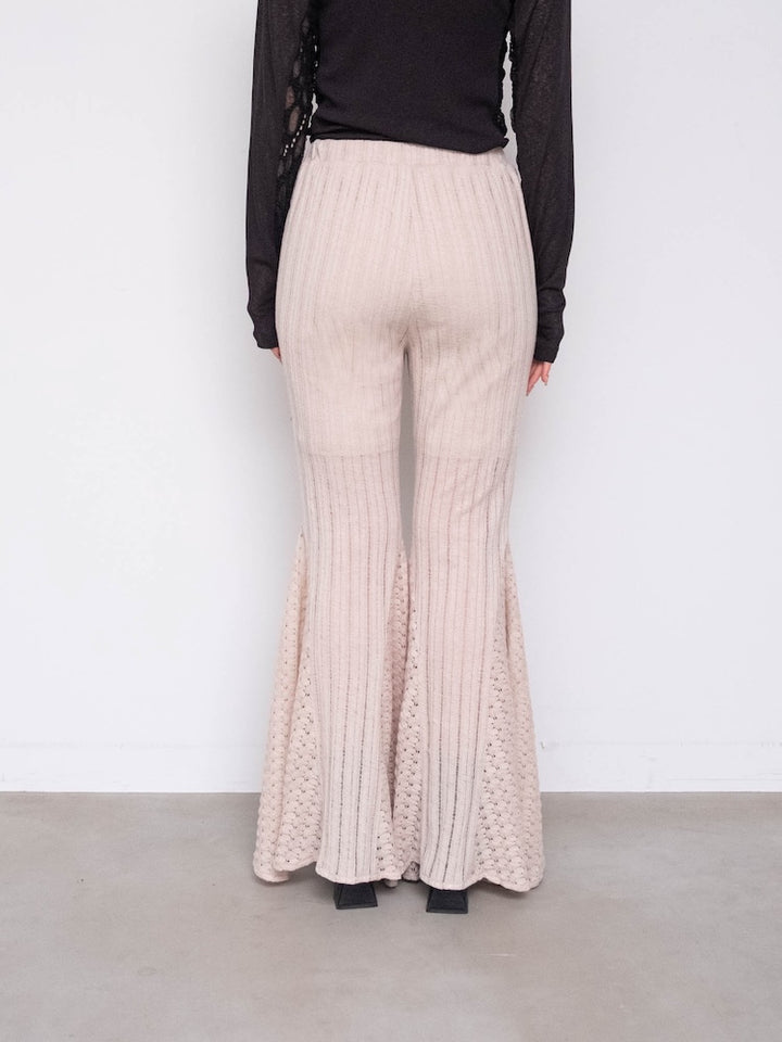 モデル身長：162cm / カラー：Ivory