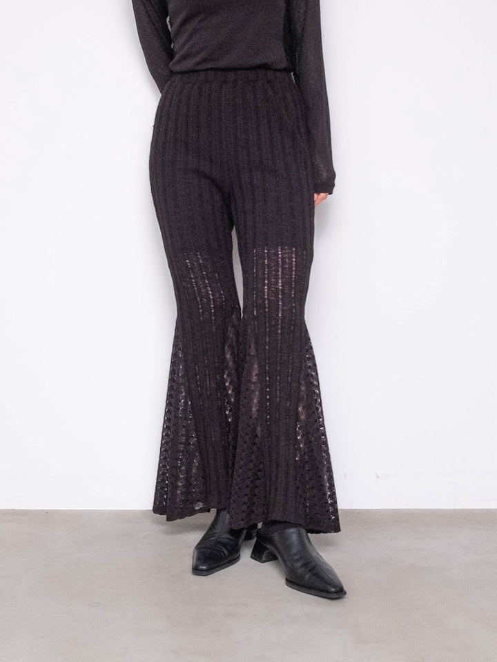 モデル身長：162cm / カラー：Black