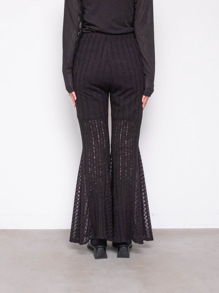 モデル身長：162cm / カラー：Black