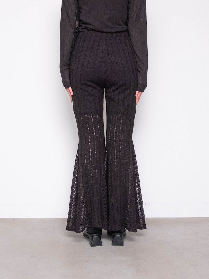 モデル身長：162cm / カラー：Black