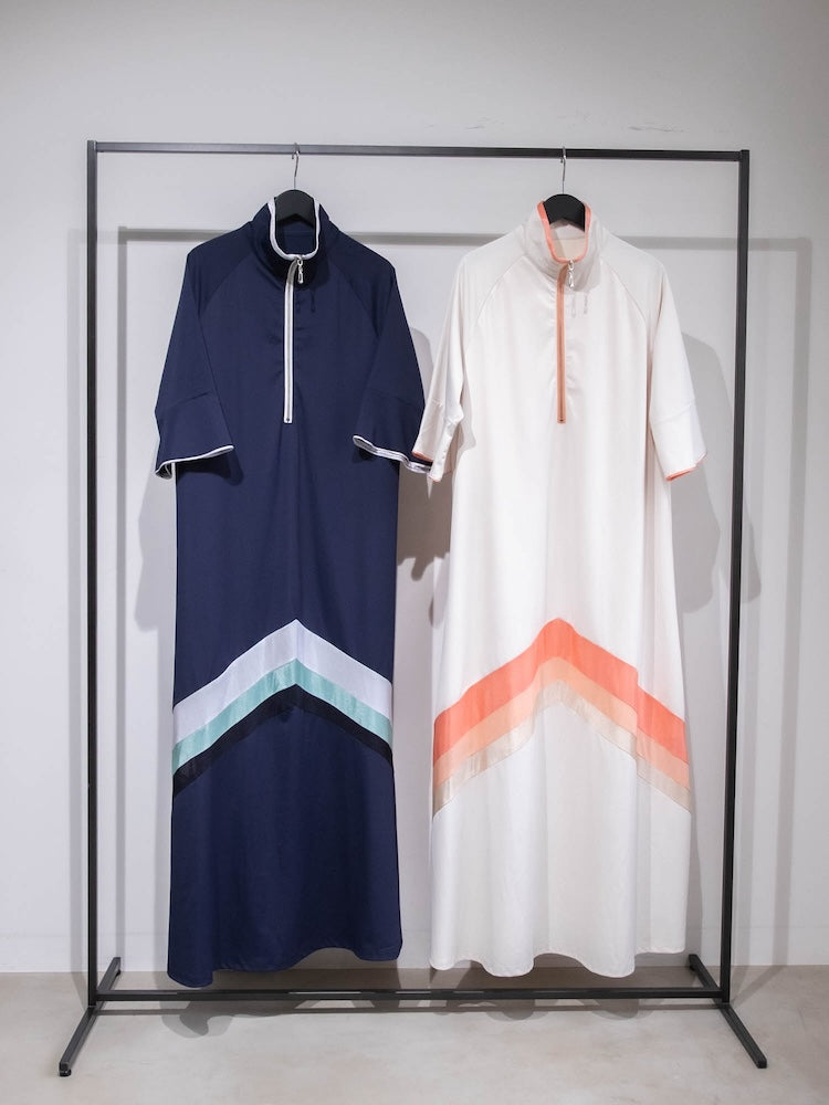Chevron Half-Zip Dress｜V字型ハーフジップワンピース – MARTE