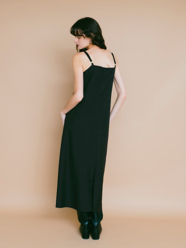 モデル身長：173cm / カラー：Black