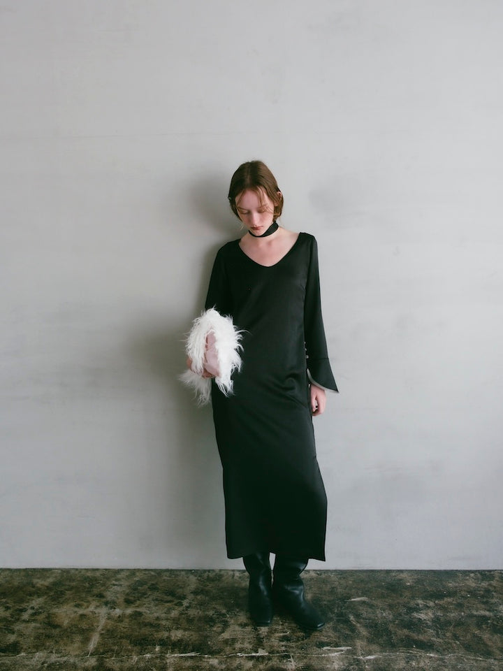 モデル身長：175cm / カラー：Black