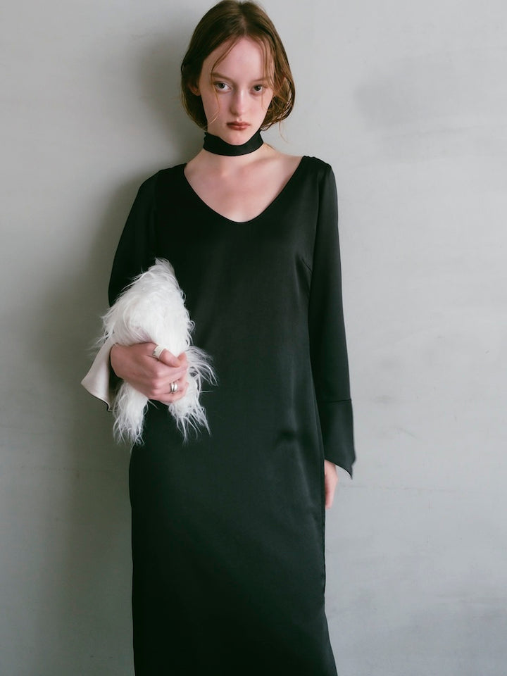 モデル身長：175cm / カラー：Black