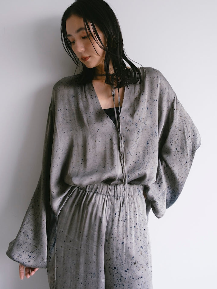 モデル身長：163cm / カラー：Gray