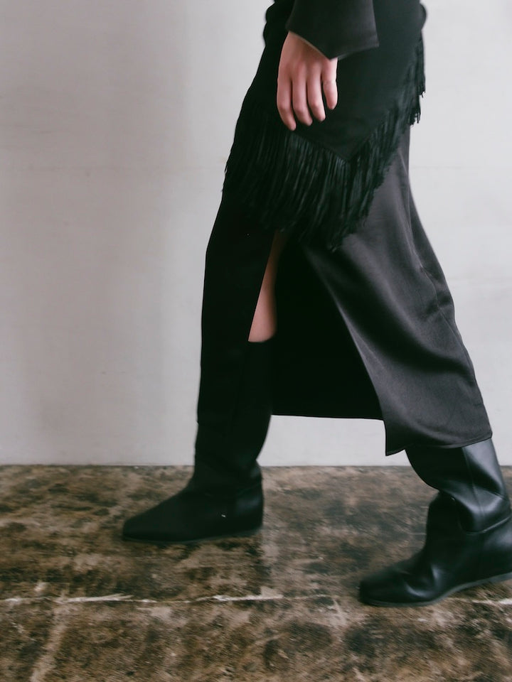 モデル身長：175cm / カラー：Black