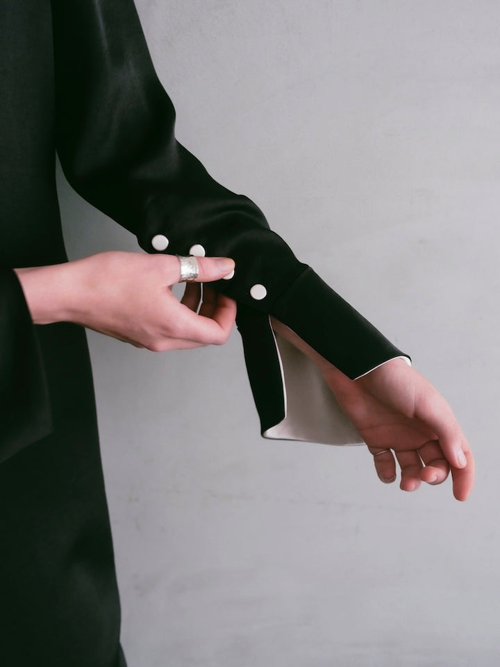 モデル身長：175cm / カラー：Black