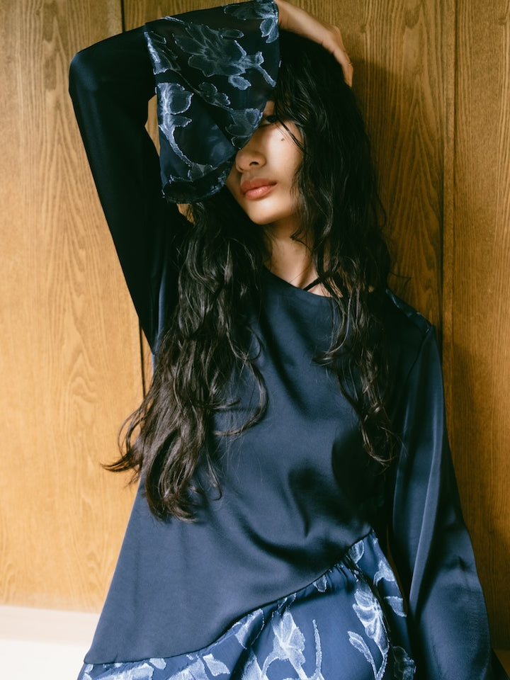 モデル身長：170cm / カラー：Navy