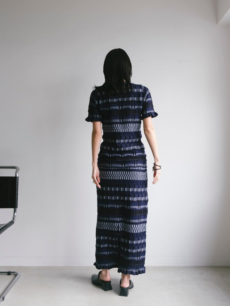 モデル身長：163cm / カラー：Navy