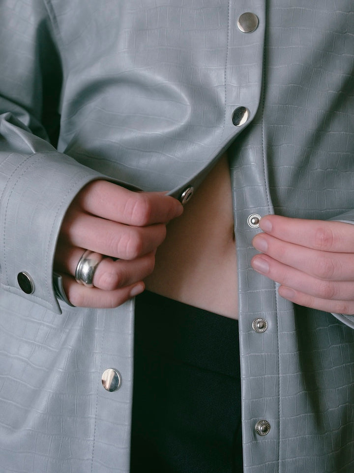 モデル身長：175cm / カラー：BlueGray