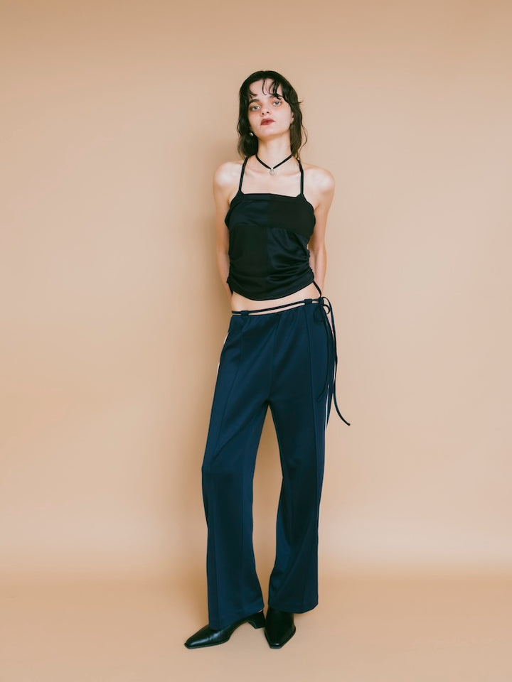 モデル身長：173cm / カラー：Navy