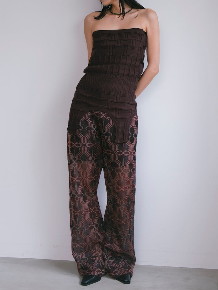 モデル身長：163cm / カラー：Bordeaux