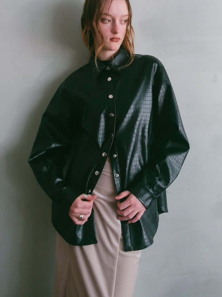 モデル身長：175cm / カラー：Black