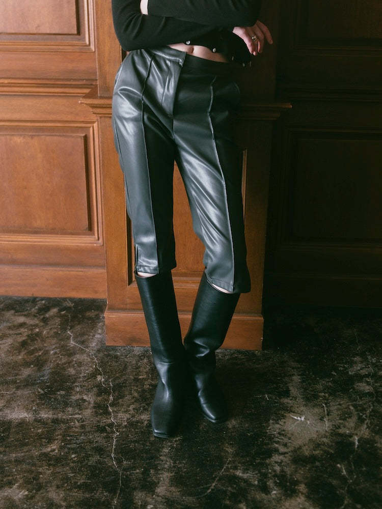 モデル身長：175cm / カラー：Gray