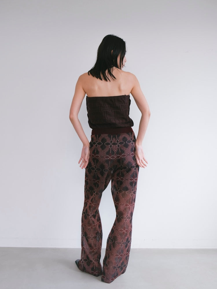 モデル身長：163cm / カラー：Bordeaux