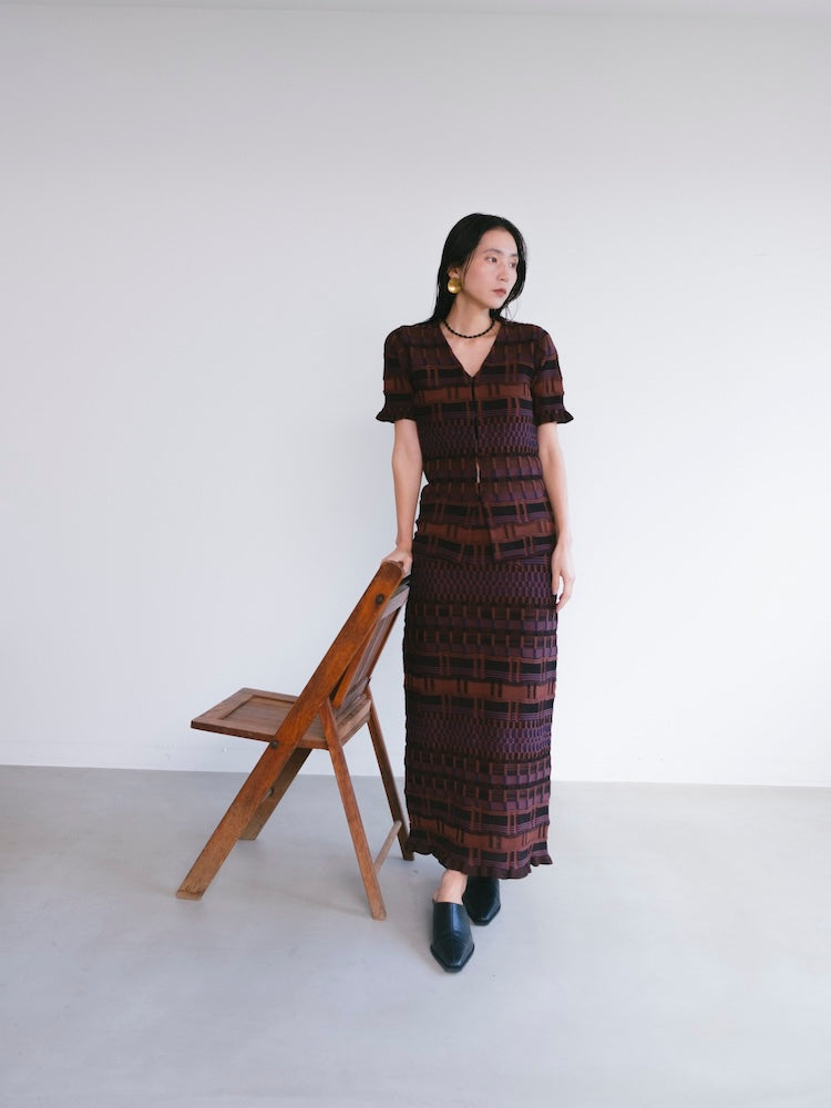 モデル身長：163cm / カラー：Brown