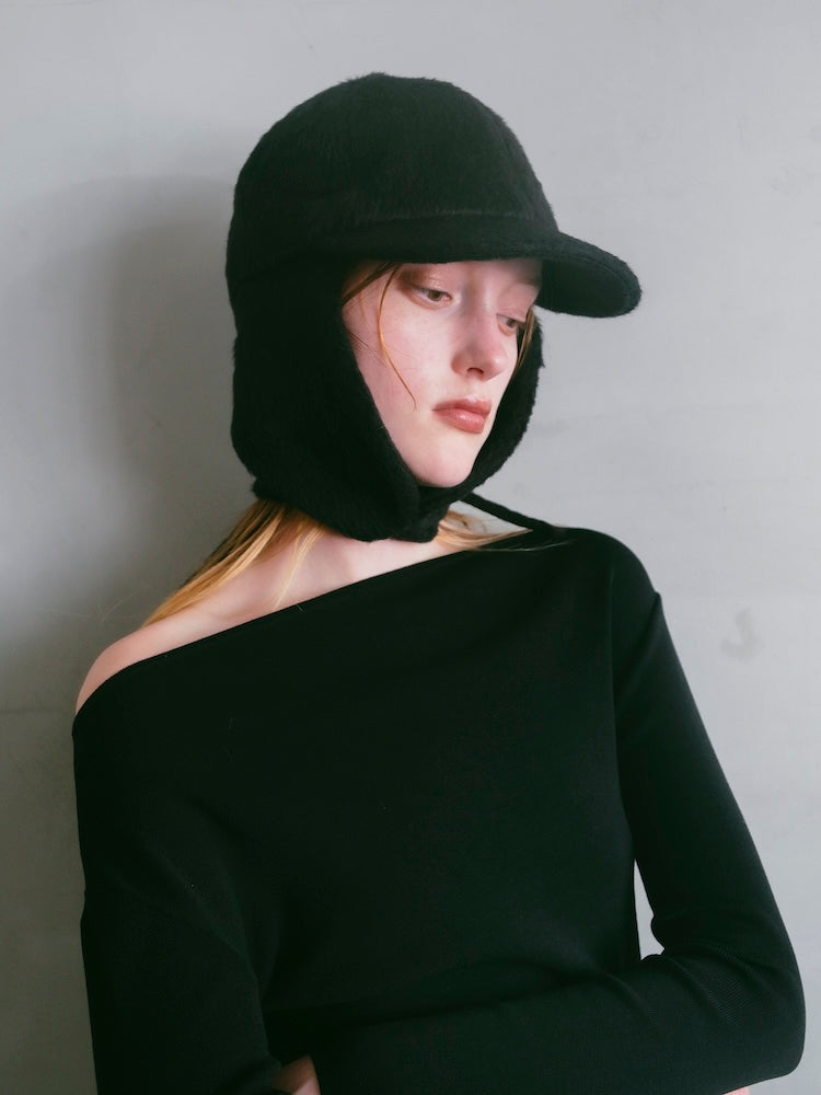 モデル身長：175cm / カラー：Black