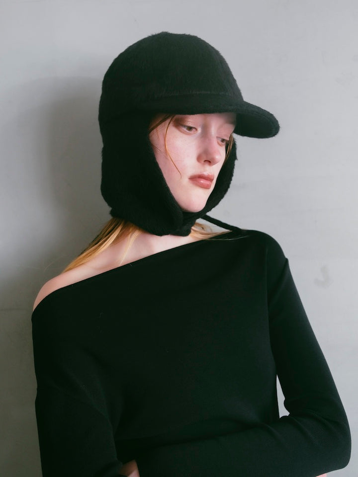 モデル身長：175cm / カラー：Black