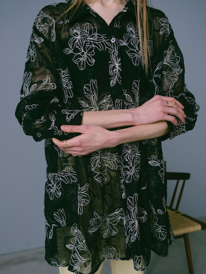 モデル身長：167cm / カラー：Black